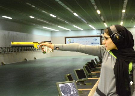 هانیه رستمیان پرچمدار زن کاروان ایران در المپیک شد